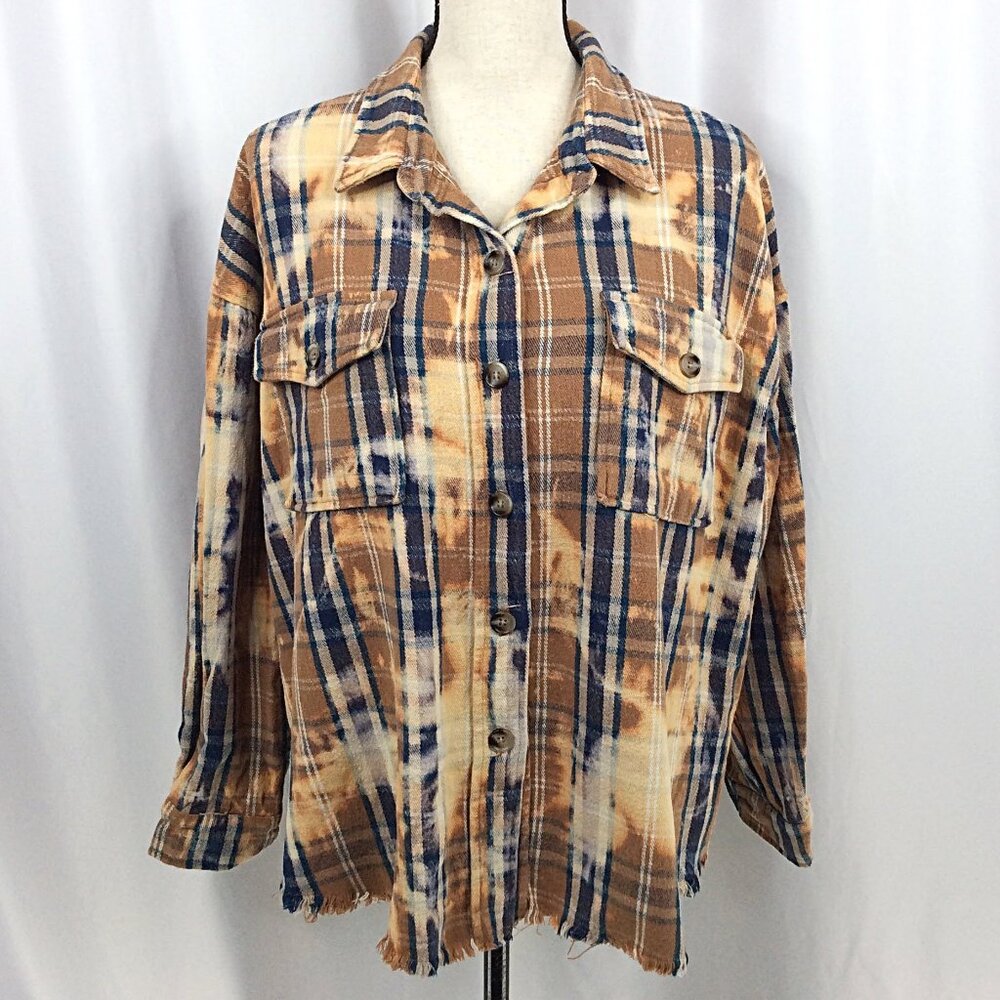 elleborn Plaid‎ Shacket Shirt Jacket Women's Size Medium Bleached Frayed Hem